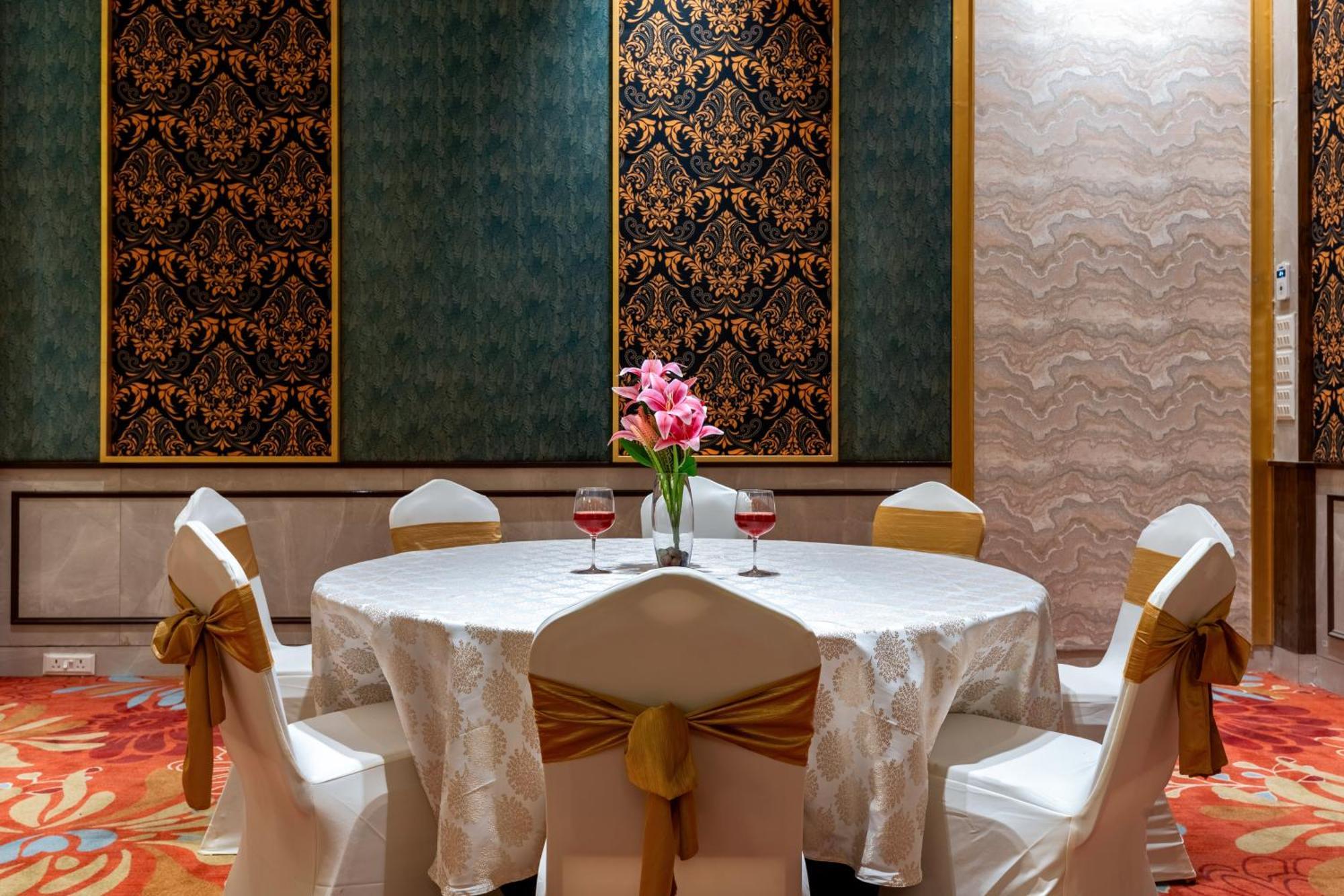Sayaji Resorts & Spa Udaipur Esterno foto