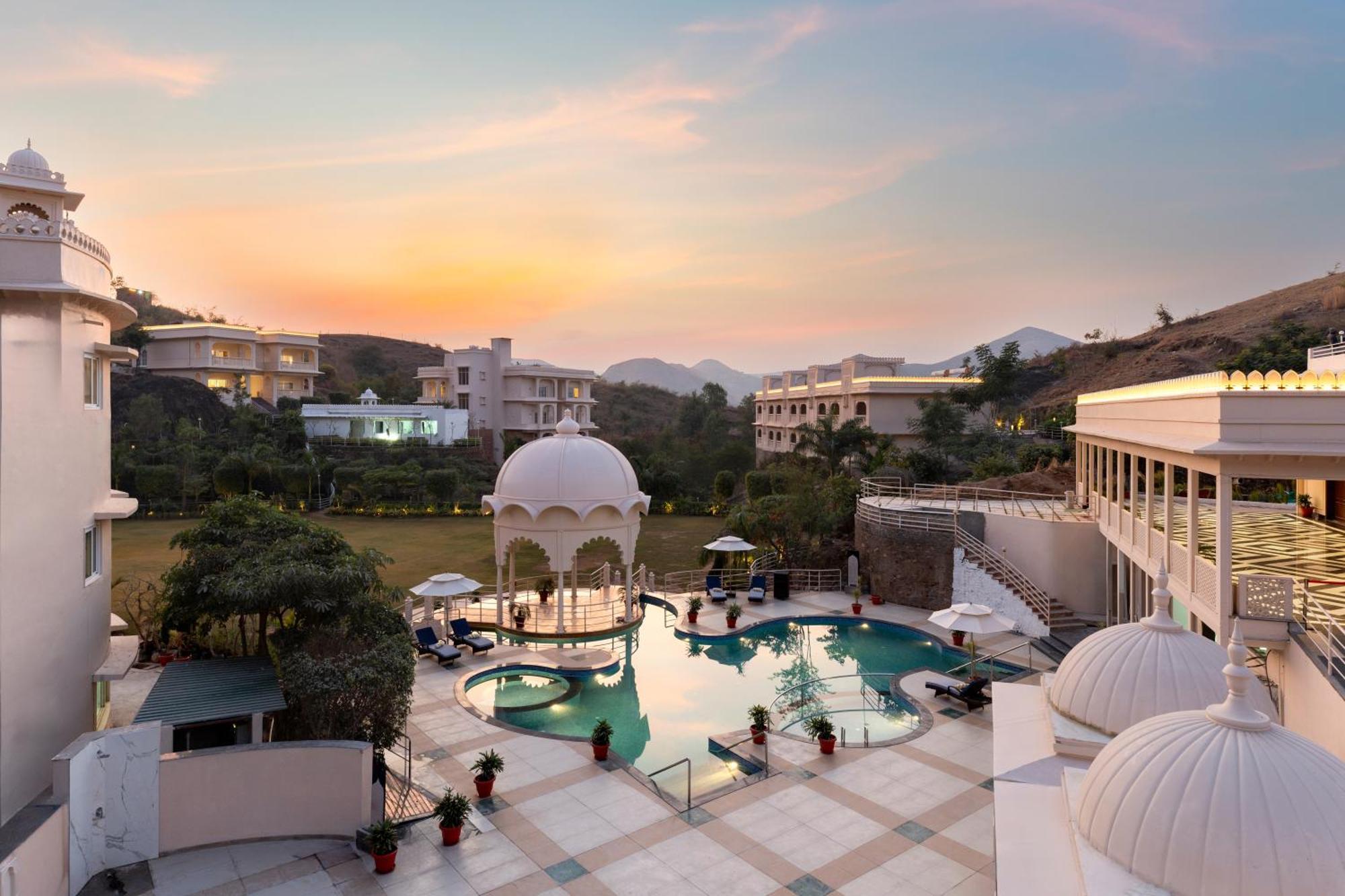 Sayaji Resorts & Spa Udaipur Esterno foto