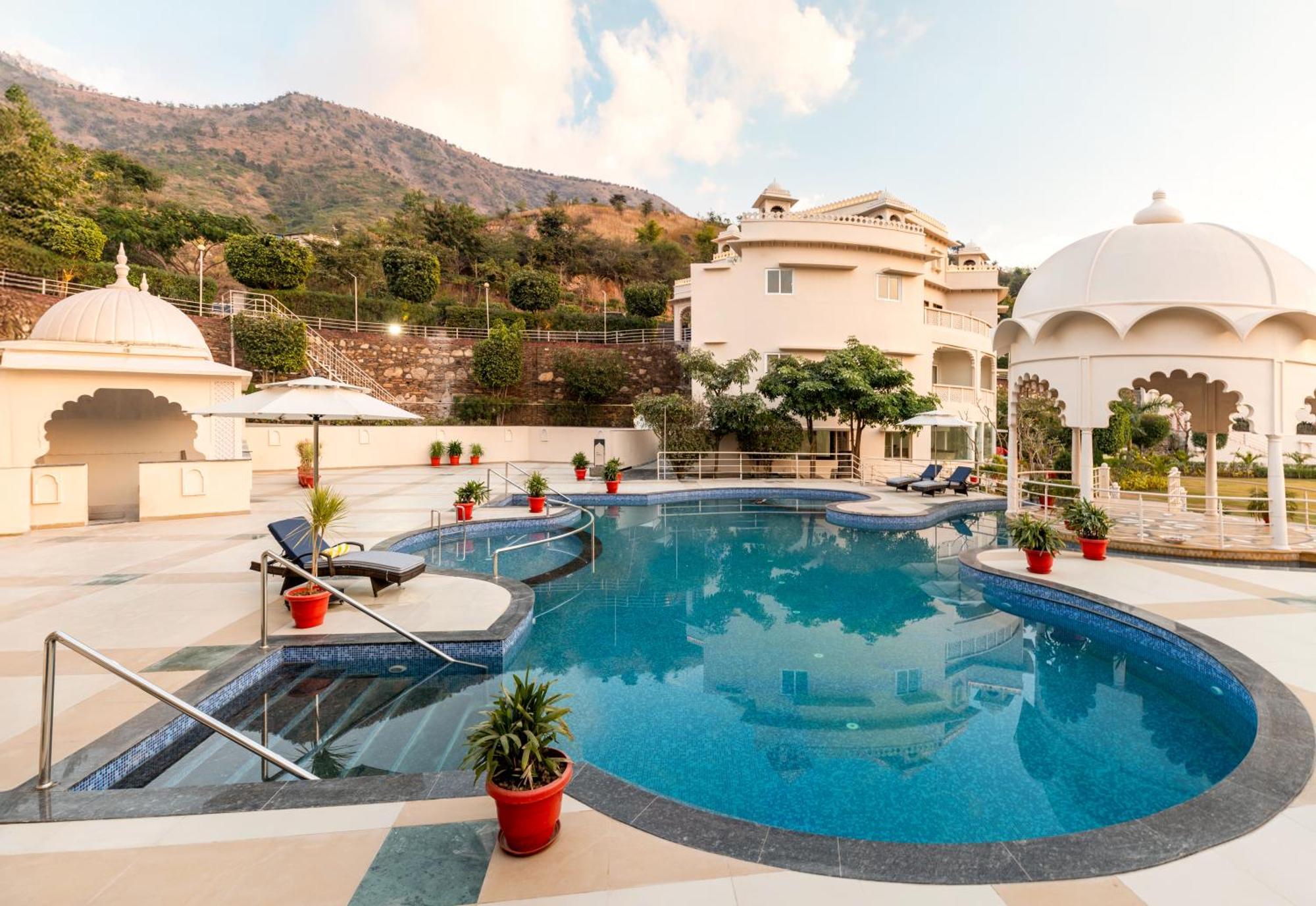 Sayaji Resorts & Spa Udaipur Esterno foto
