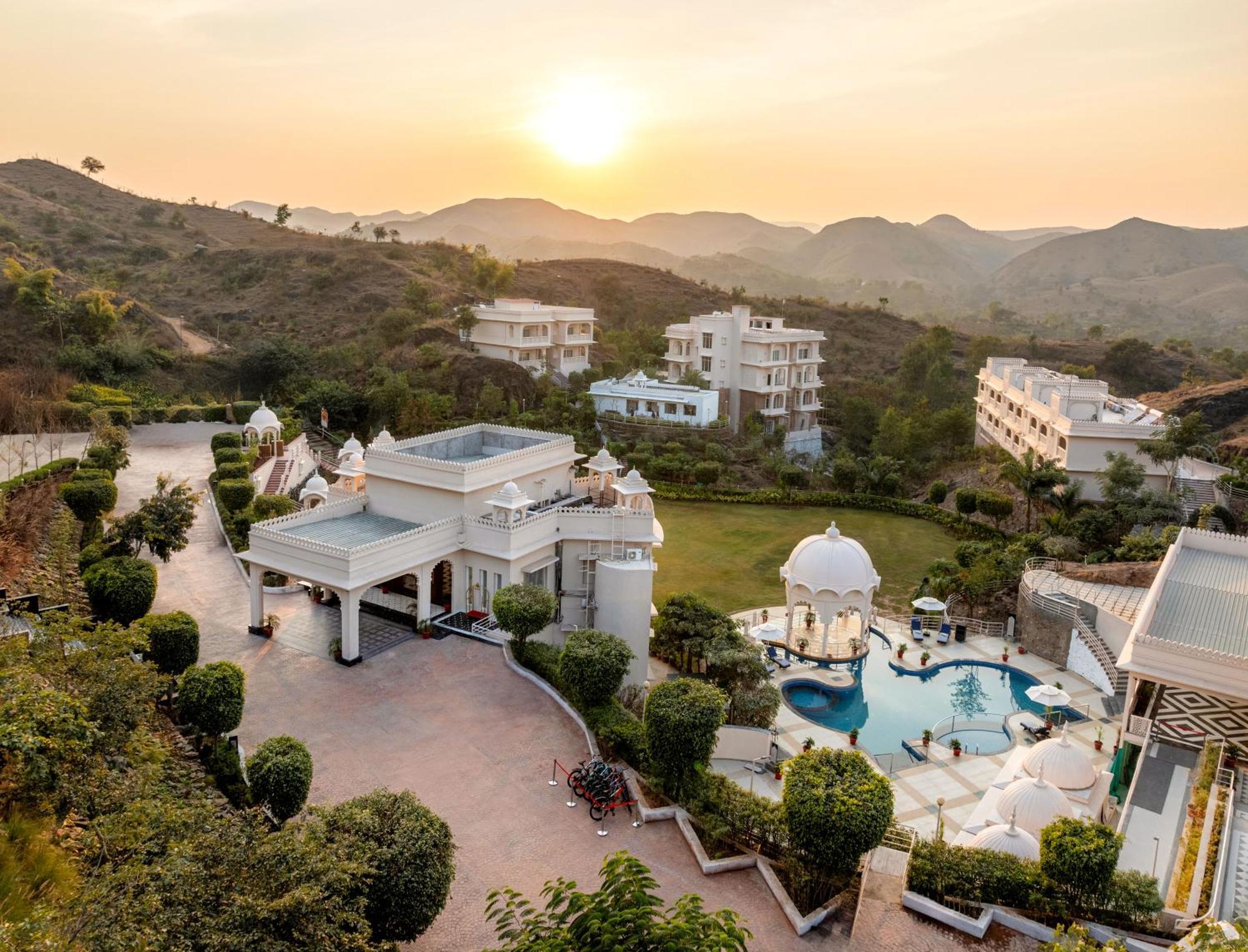 Sayaji Resorts & Spa Udaipur Esterno foto