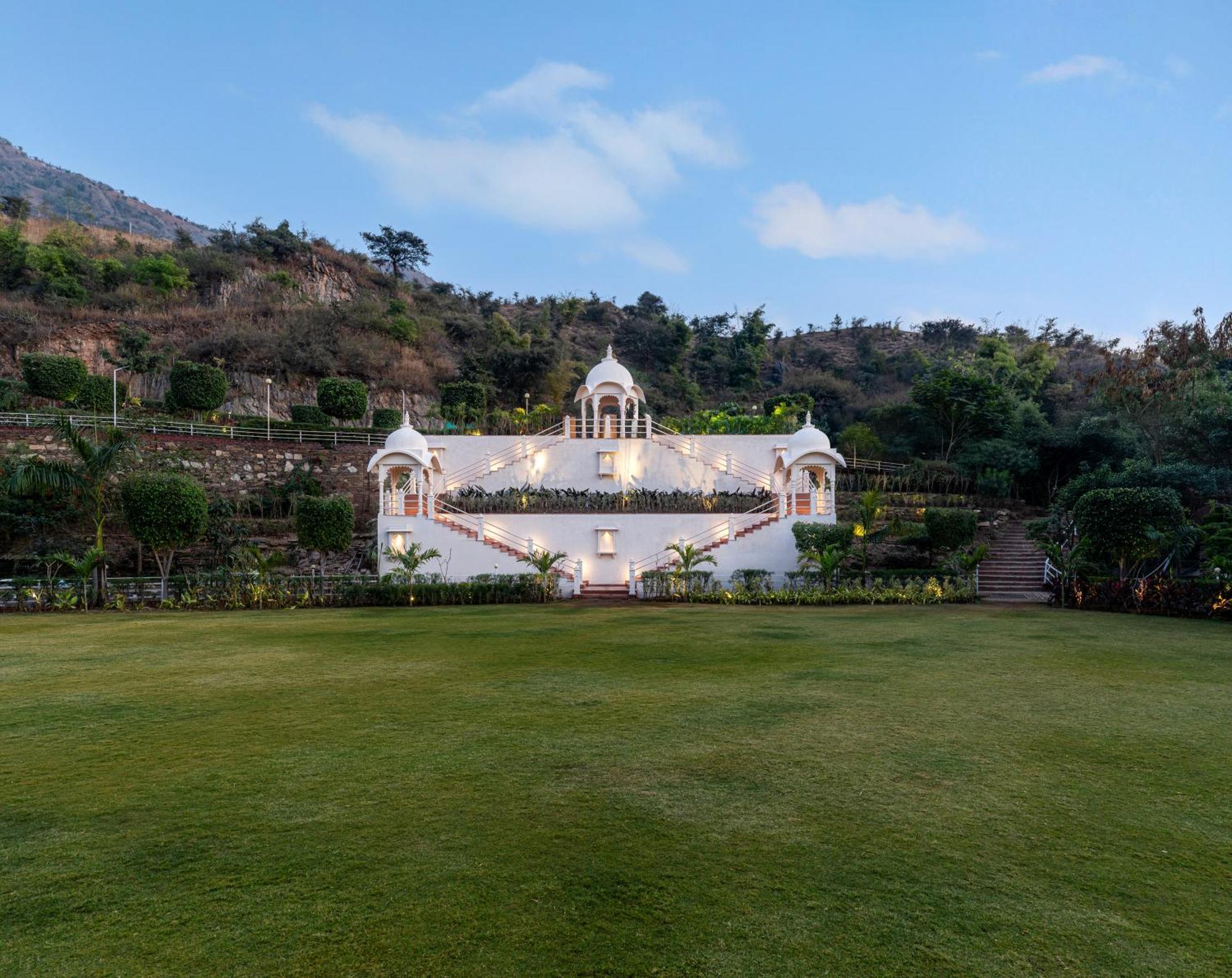 Sayaji Resorts & Spa Udaipur Esterno foto