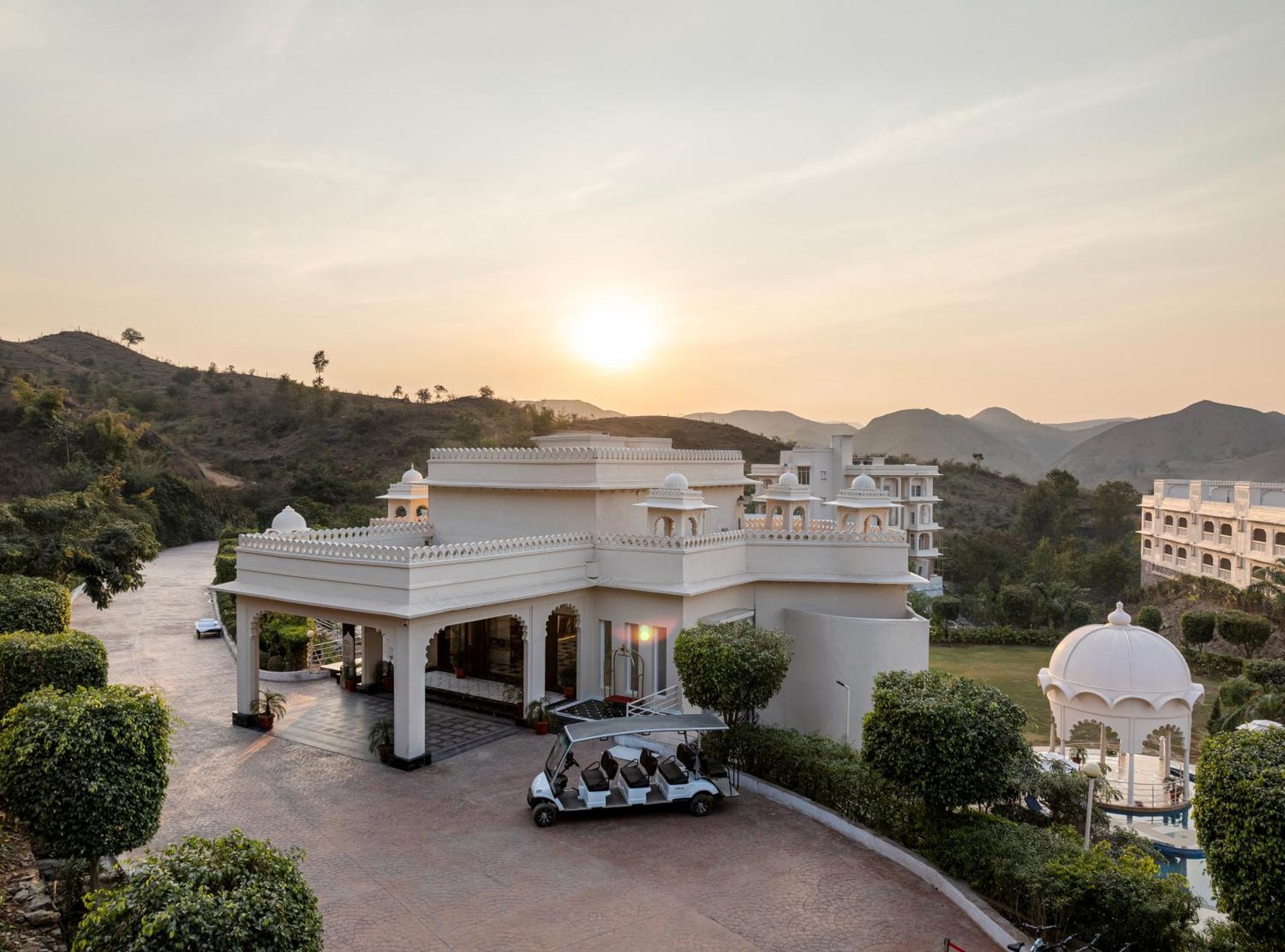 Sayaji Resorts & Spa Udaipur Esterno foto